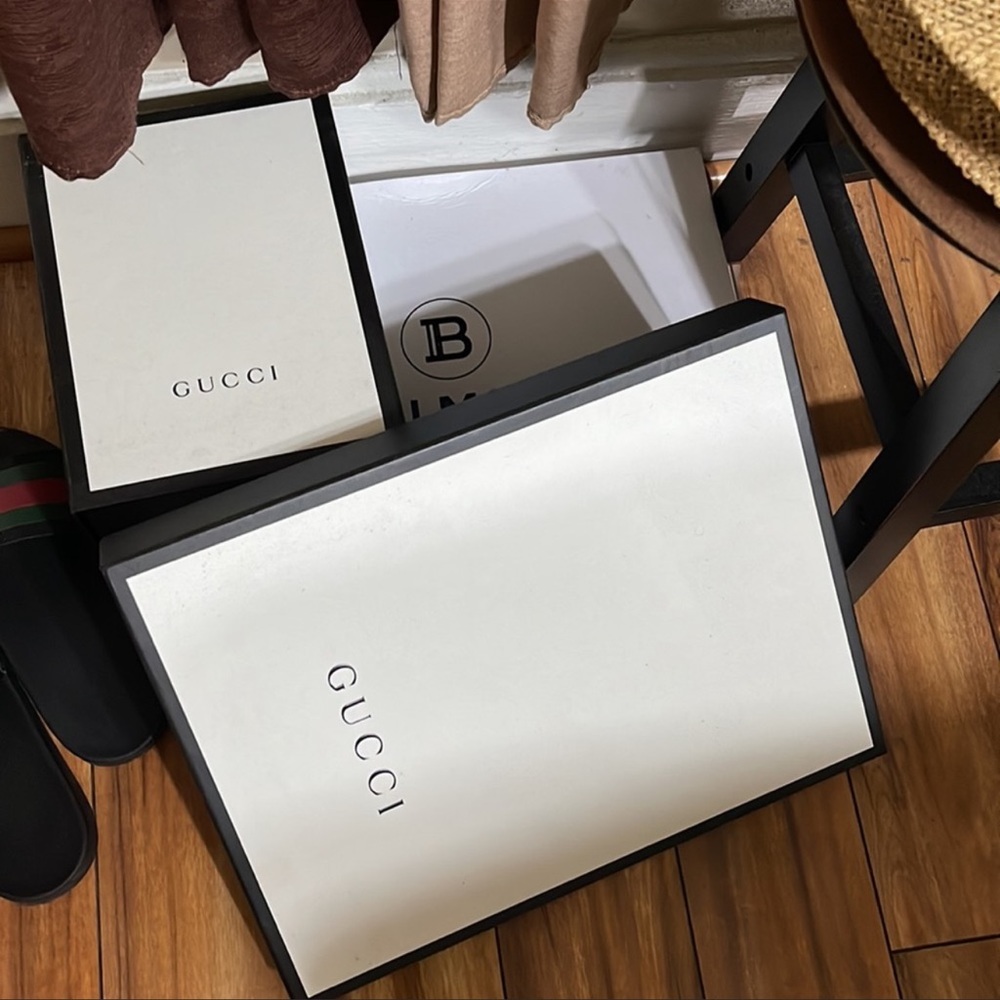 Gucci, LV, Burberry etc… BOXES
